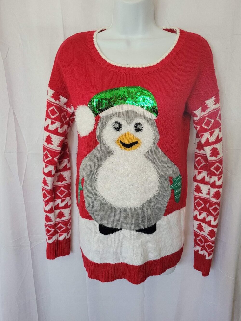 33 Degree Penguin Ugly Christmas Sweater Sequin Hat Fuzzy Jingle Bells Women's L